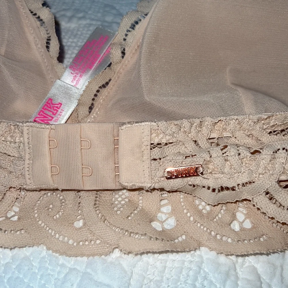 PINK Victoria’s Secret Lightly Lined Bra - Picture 3 of 6